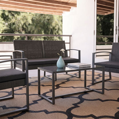 OUTDOOR RUG